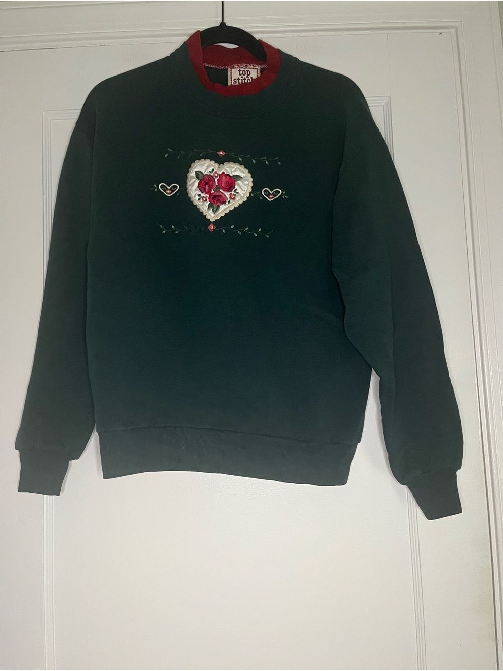 Women’s Medium Vintage 90’s Top Stitch Dark Green Crewneck Sweatshirt